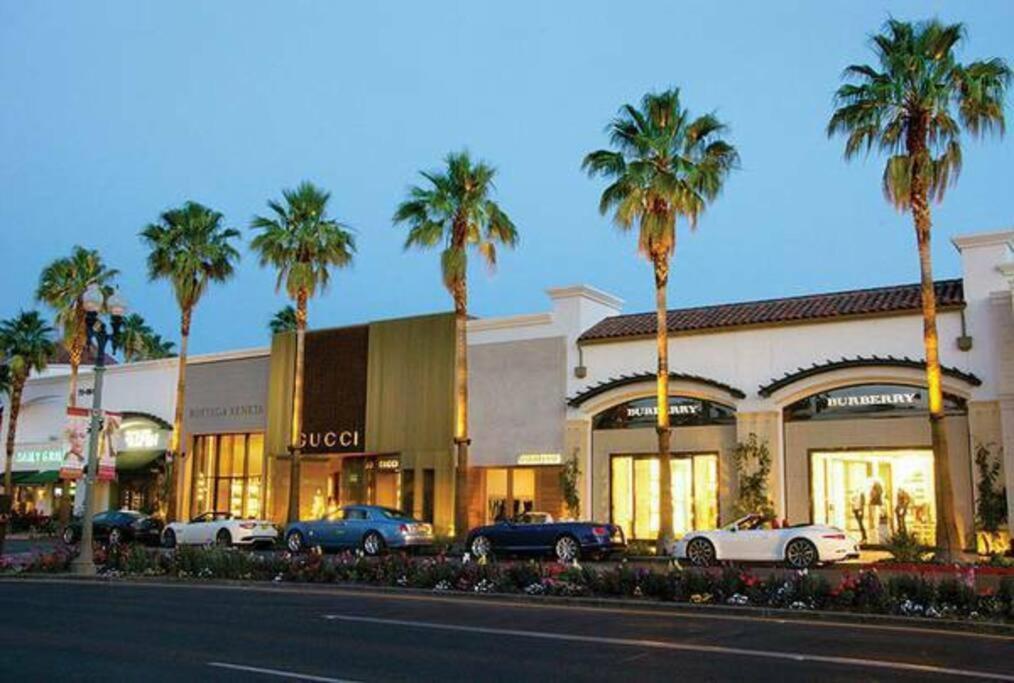 Charming Palm Desert Oasis - An Ideal Getaway Home Exterior foto